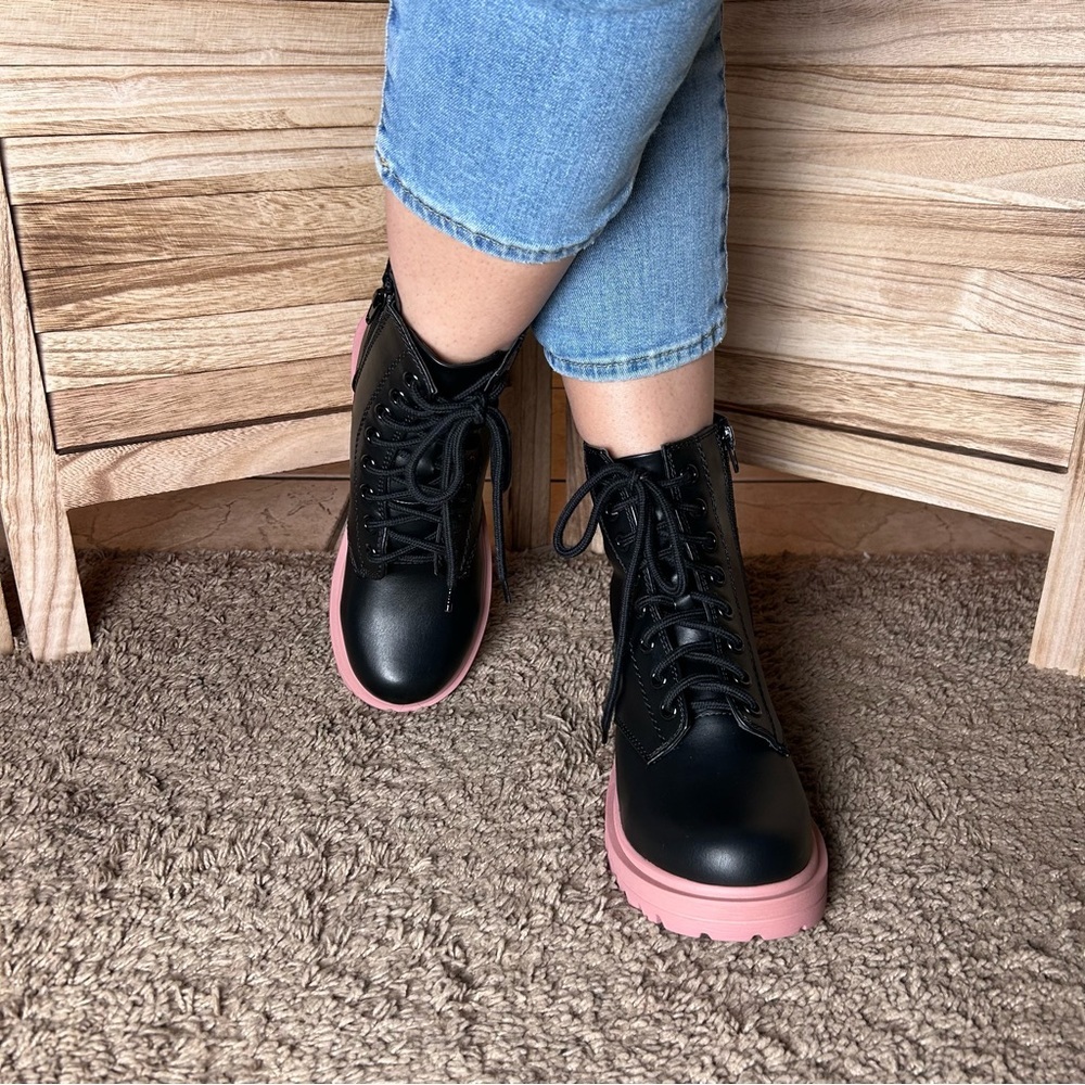 WOMENS COMBAT BOOTS (FIRM-S) - Picture 11 of 11